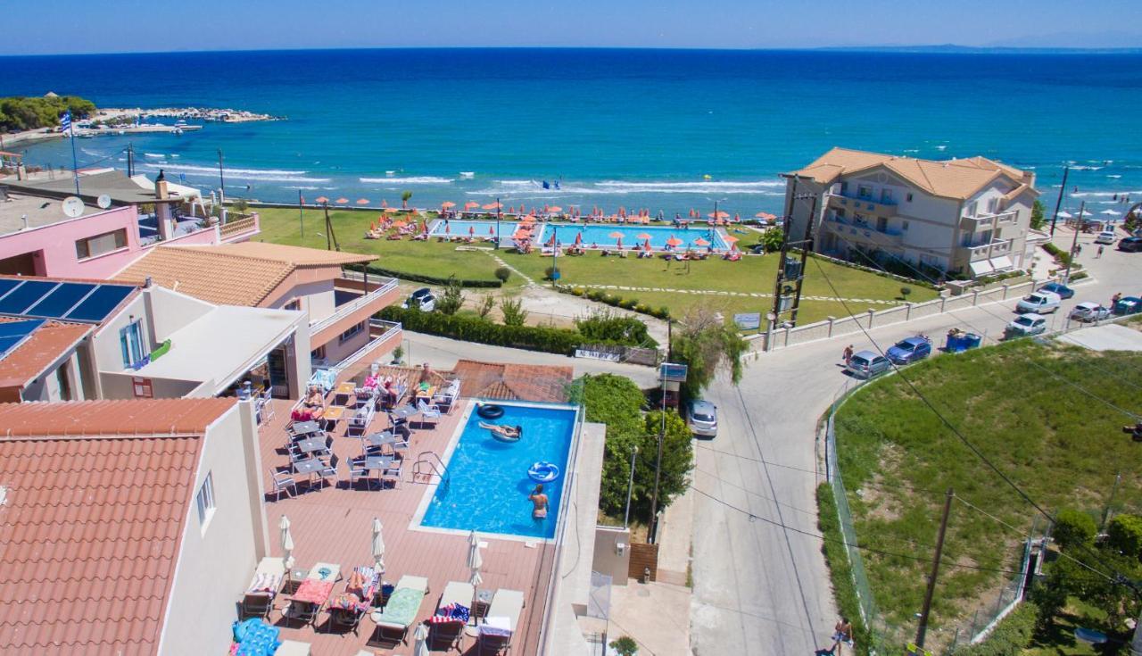 Porto Planos Beach Hotel Εξωτερικό φωτογραφία